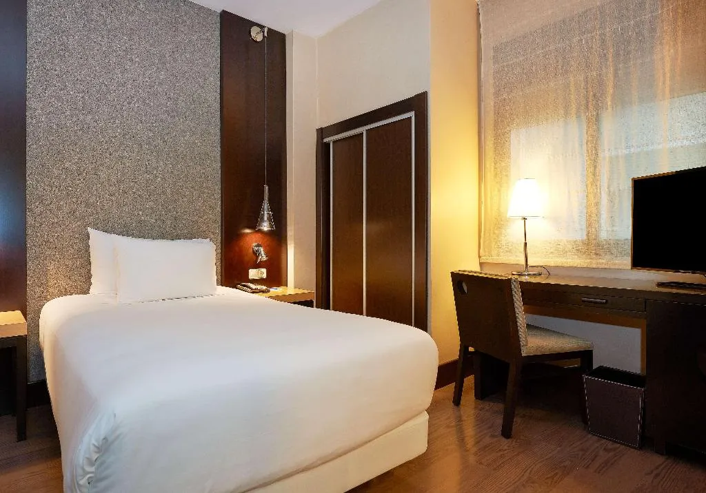 SINGLE STANDARD Room, NH Barcelona Eixample, Barcelona