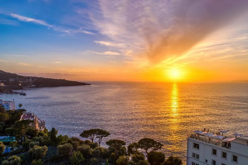 General view, Hotel Mediterraneo Sorrento, Naples