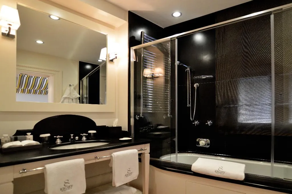 Double or Twin STANDARD Room, Eight Hotel Portofino, Cagliari