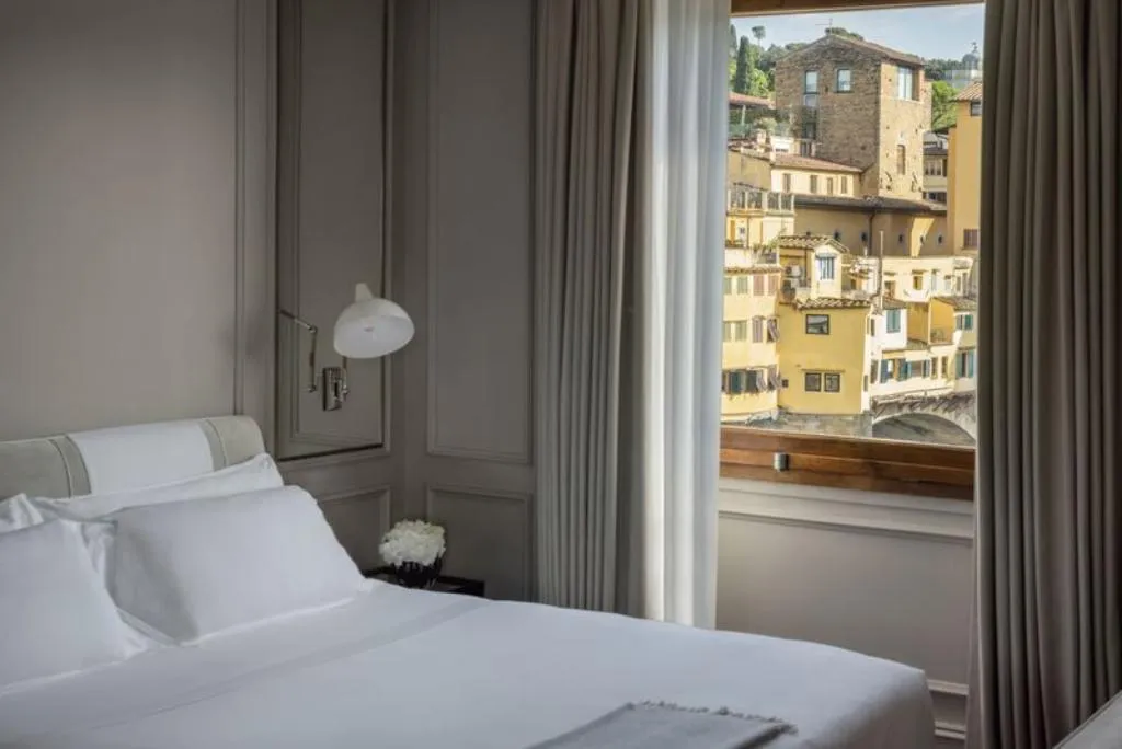 SUITE PRESTIGE Room, Portrait Firenze, Florence