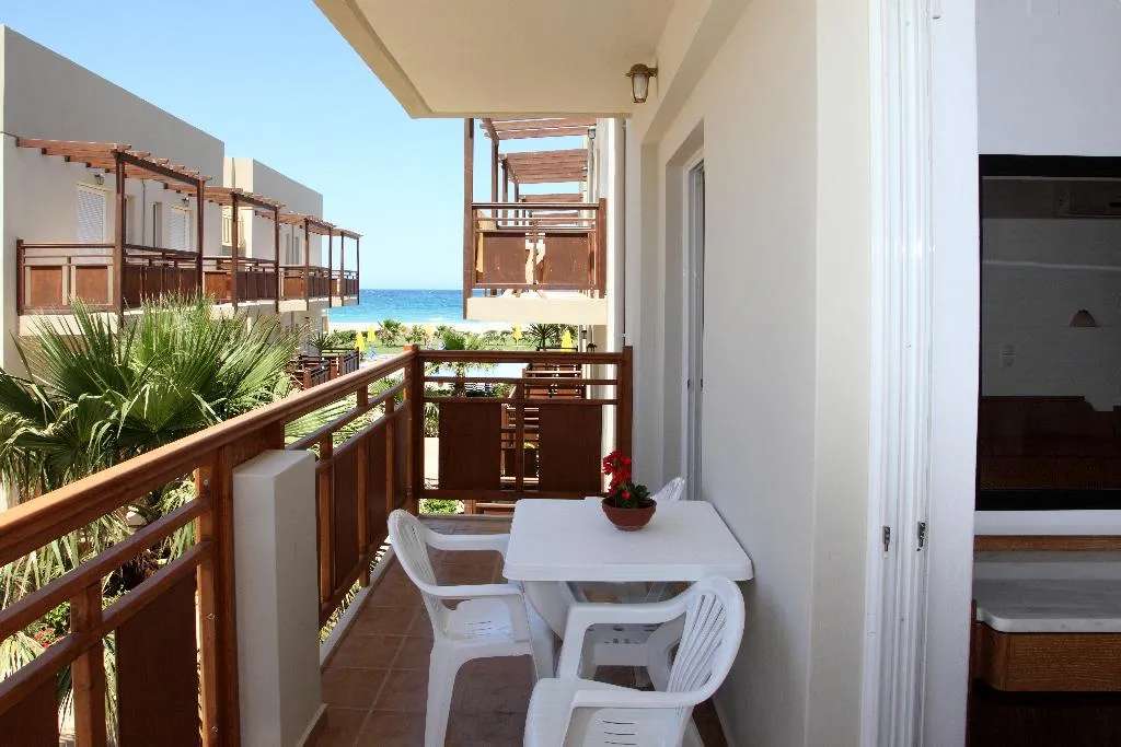 APARTMENT SIDE SEA VIEW Room, Ilian Beach, Crete