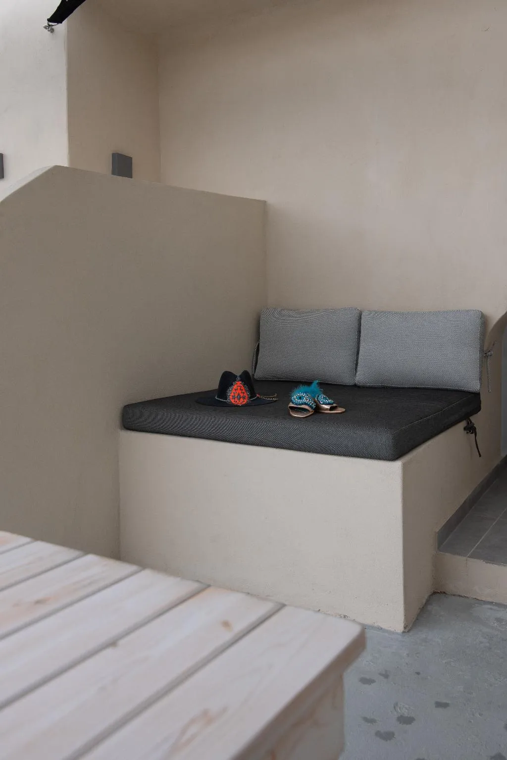 SUITE WITH JACUZZI Room, Caldera Cliff Illusion Suites, Santorini