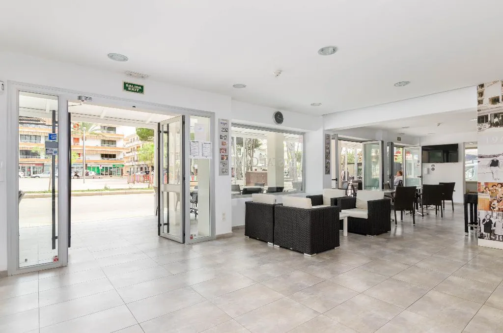 Lobby, Hostal Gami, Majorca