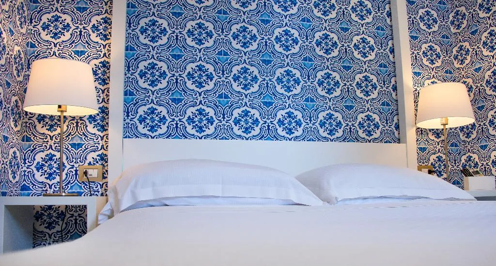 DOUBLE CLASSIC Room, Relais Correale Rooms&Garden, Naples