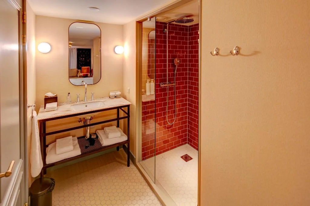 TWIN DELUXE Room, Hotel Mercier, Amsterdam