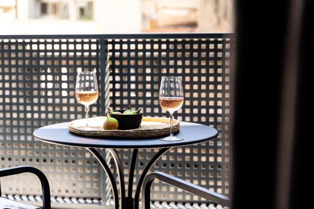 DOUBLE DELUXE WITH BALCONY Room, PAME Wild, Athens