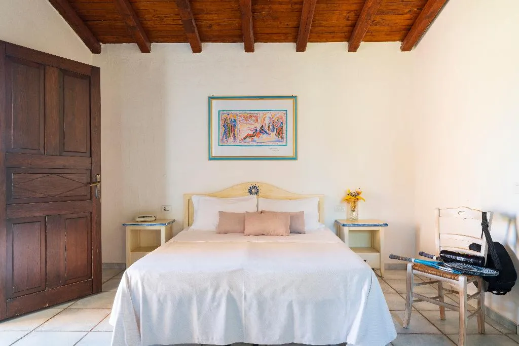DOUBLE COMFORT Room, Li Suari Club Village, Olbia