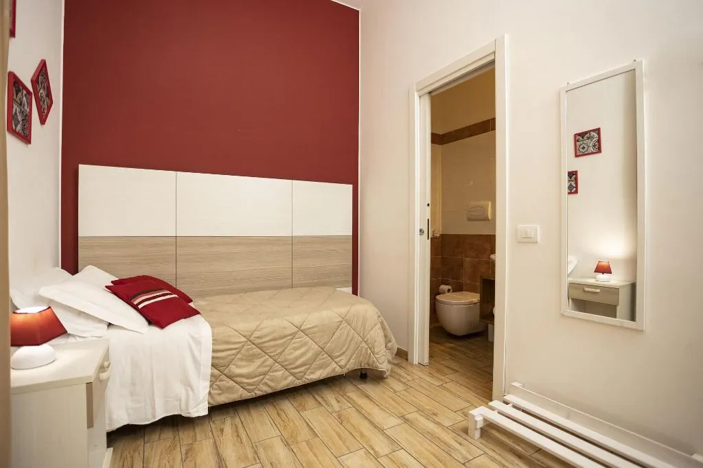 Room, Trapani Home, Palermo