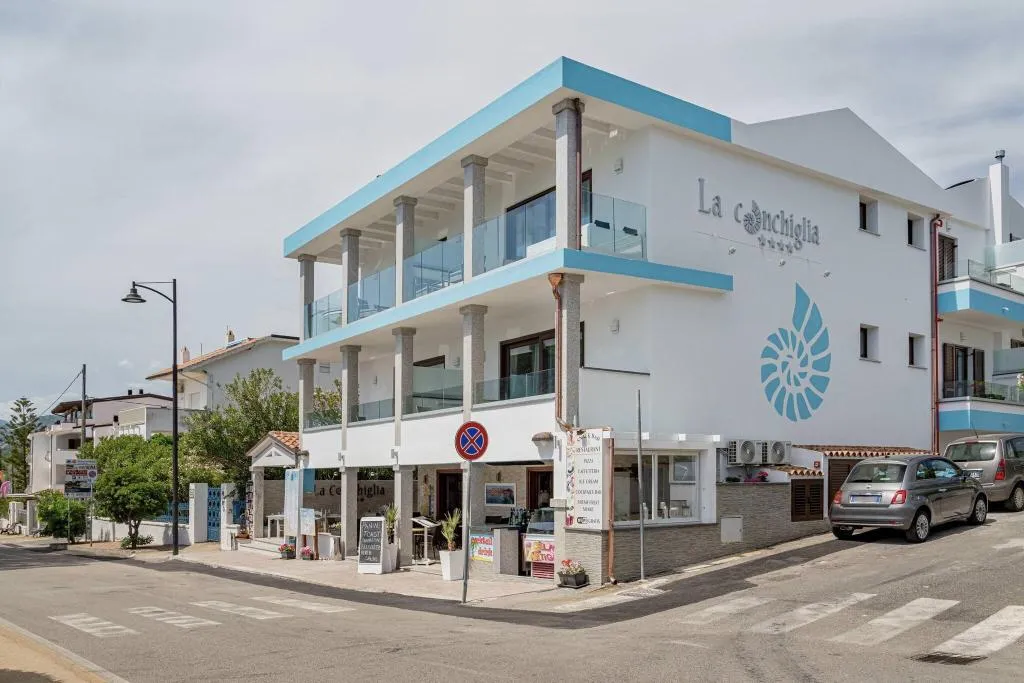 General view, Hotel La Conchiglia, Nuoro
