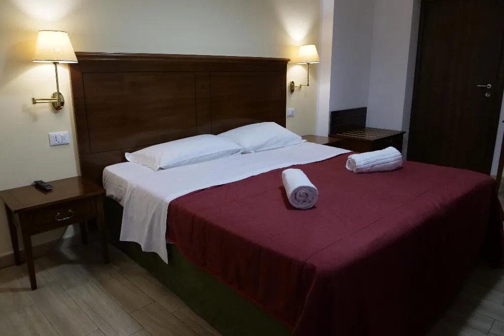 DOUBLE CLASSIC Room, Hotel Elios, Taormina