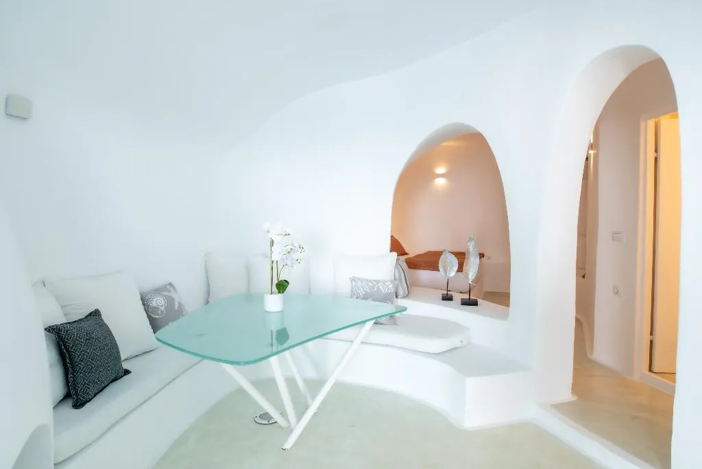 SUITE SUPERIOR Room, Heavens Edge by Mr and Mrs White, Santorini