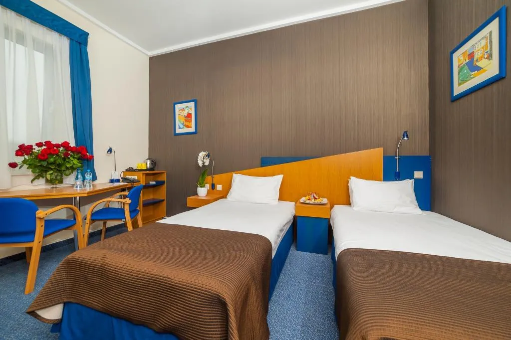 TWIN CAPACITY 1 Room, Express Kraków Hotel, Krakow