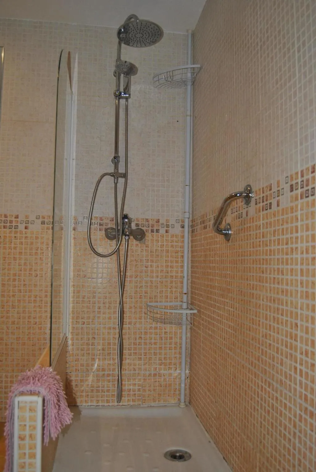 Room, Apartahotel Collarubio, Madrid