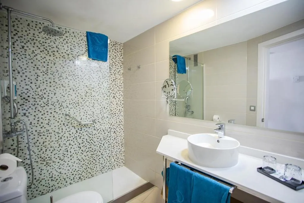 Double or Twin SUPERIOR Room, Servatur Waikiki, Gran Canaria