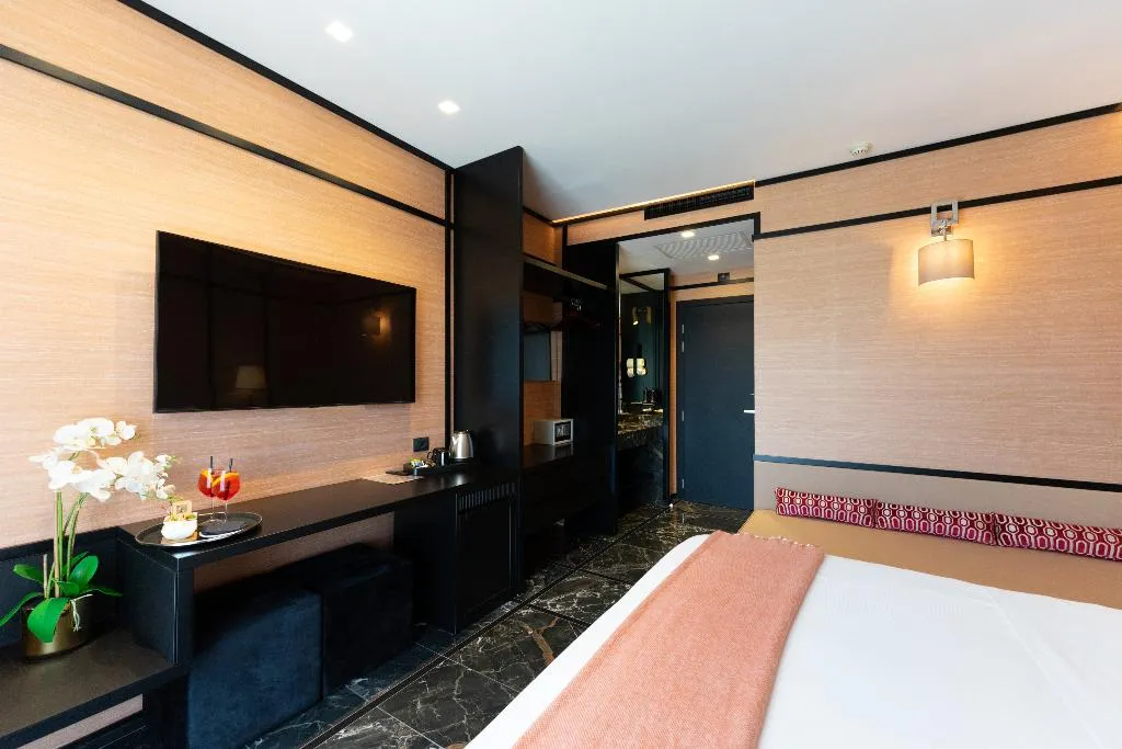 TRIPLE EXECUTIVE Room, Il Gabbiano, Naples