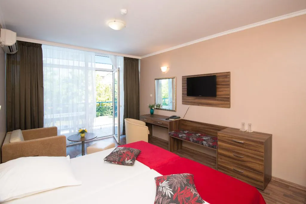 DOUBLE STANDARD Room, Hotel Regatta Palace, Bourgas