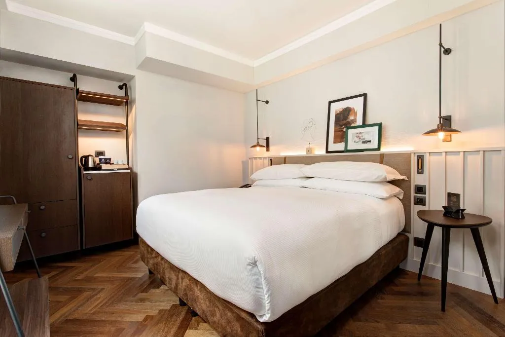 SUITE KING BED ONE BEDROOM  Room, DoubleTree by Hilton Rome Monti, Rome