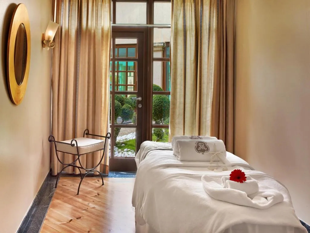 Sports and Entertainment, The St. Regis Mardavall Resort, Majorca