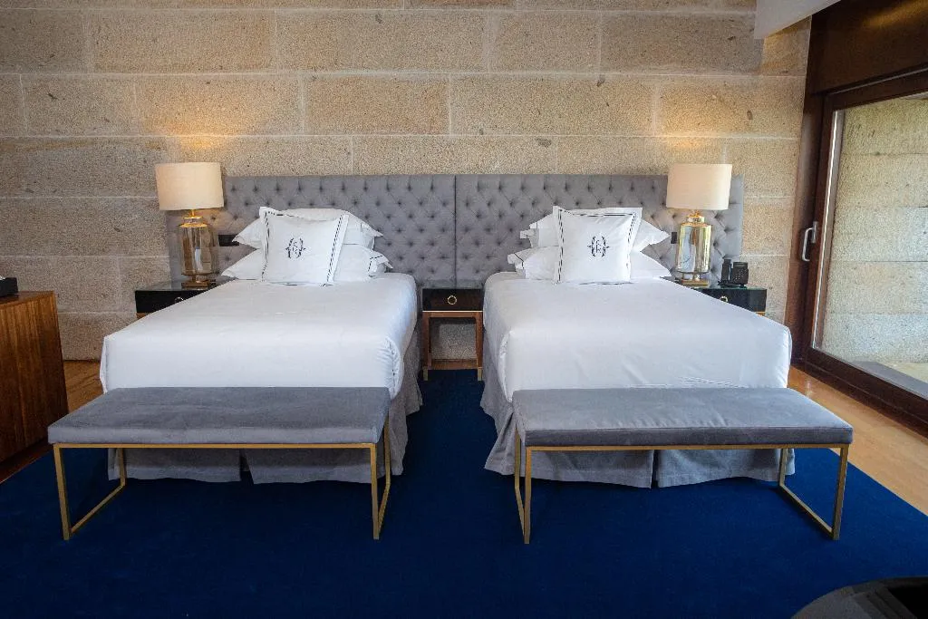 FAMILY ROOM GARDEN VIEW Room, Solar do Requeijo, Porto