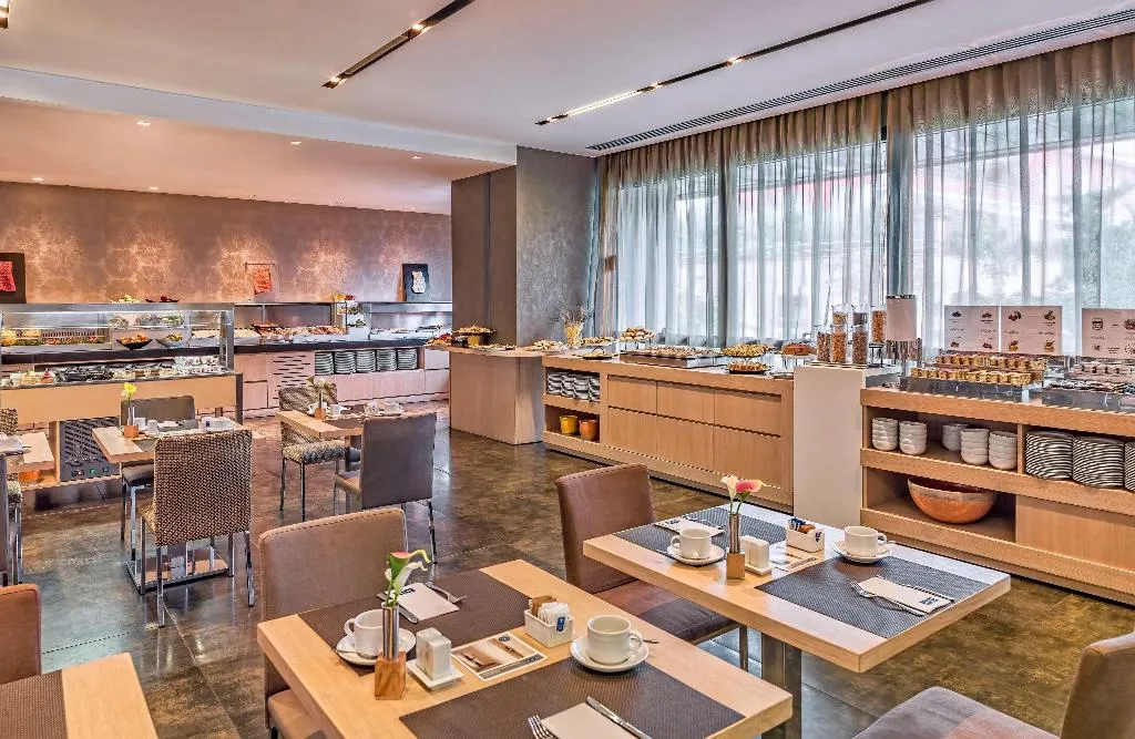 Restaurant, H10 Roma Citta, Rome