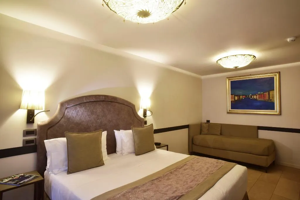 APARTMENT CAPACITY 3 ONE BEDROOM Room, Hotel Aquarius Venice, Venice