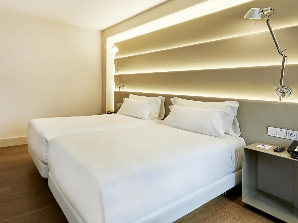DOUBLE SINGLE USE STANDARD Room, NH Sants Barcelona, Barcelona