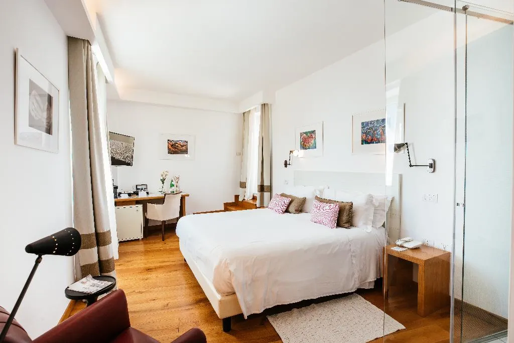 Room COMFORT Room, Villa Fiorella Art Hotel, Naples