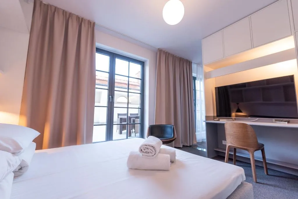 Room, City Lights Apartments, Krakow