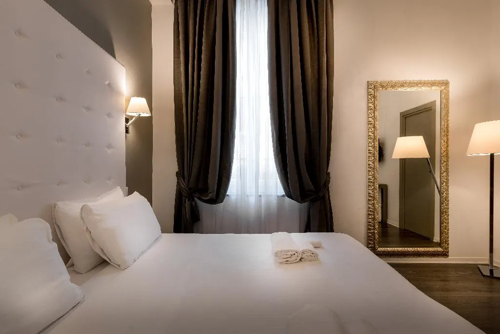 JUNIOR SUITE STANDARD Room, Borgofico Relais & Wellness, Rome