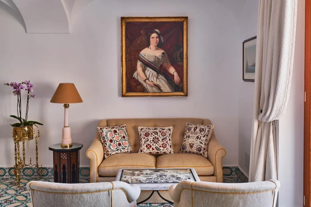 JUNIOR SUITE SEA VIEW Room, Le Sirenuse, Naples