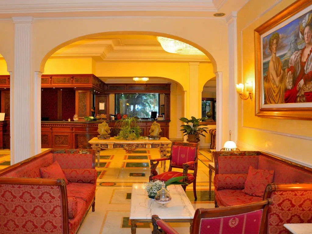 Lobby, Hellenia Yachting, Catania