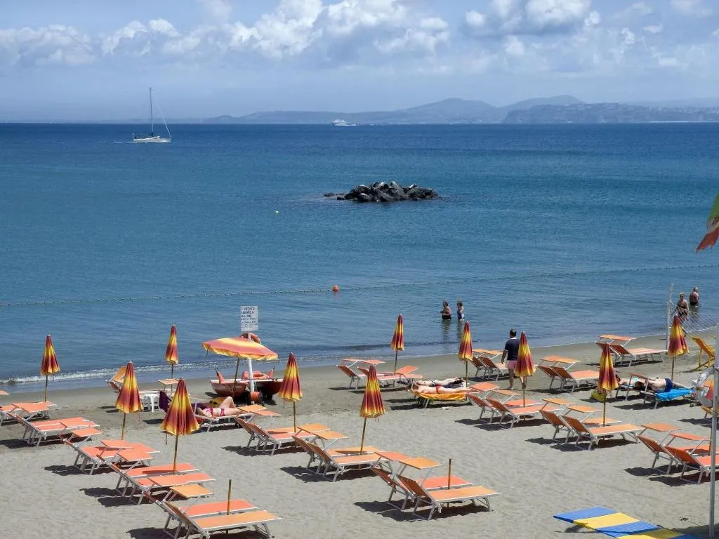 General view, Hotel Rivamare, Naples