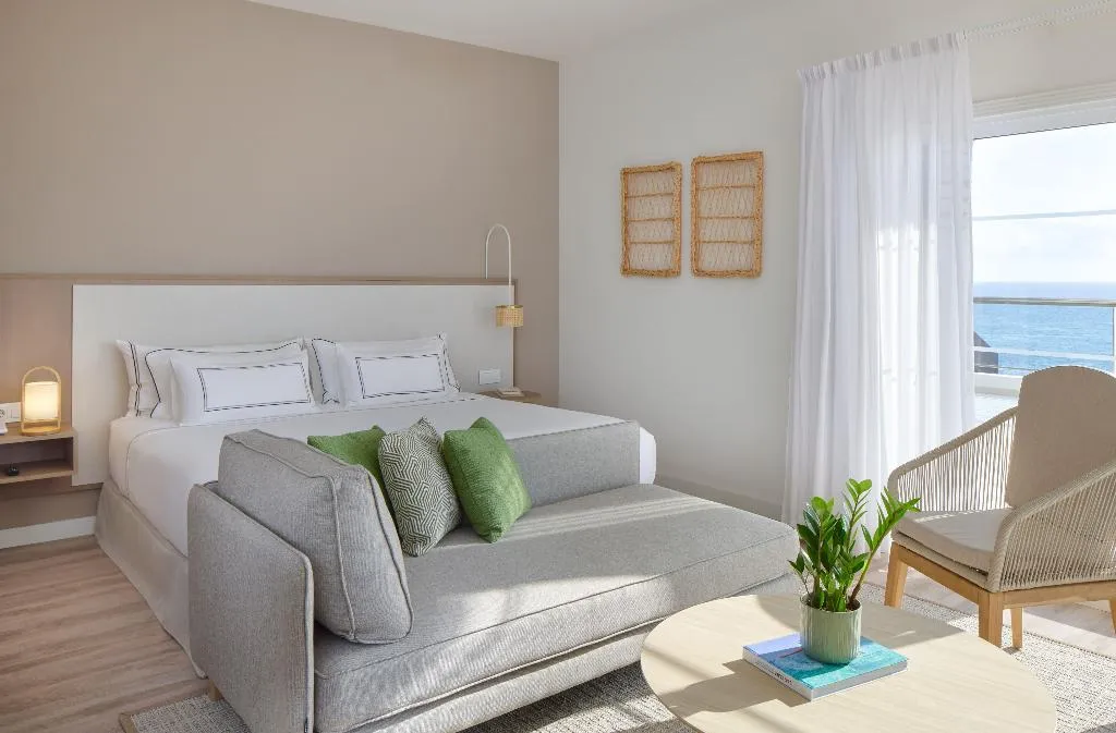 JUNIOR SUITE SEA FRONT Room, Melia La Palma, La Palma