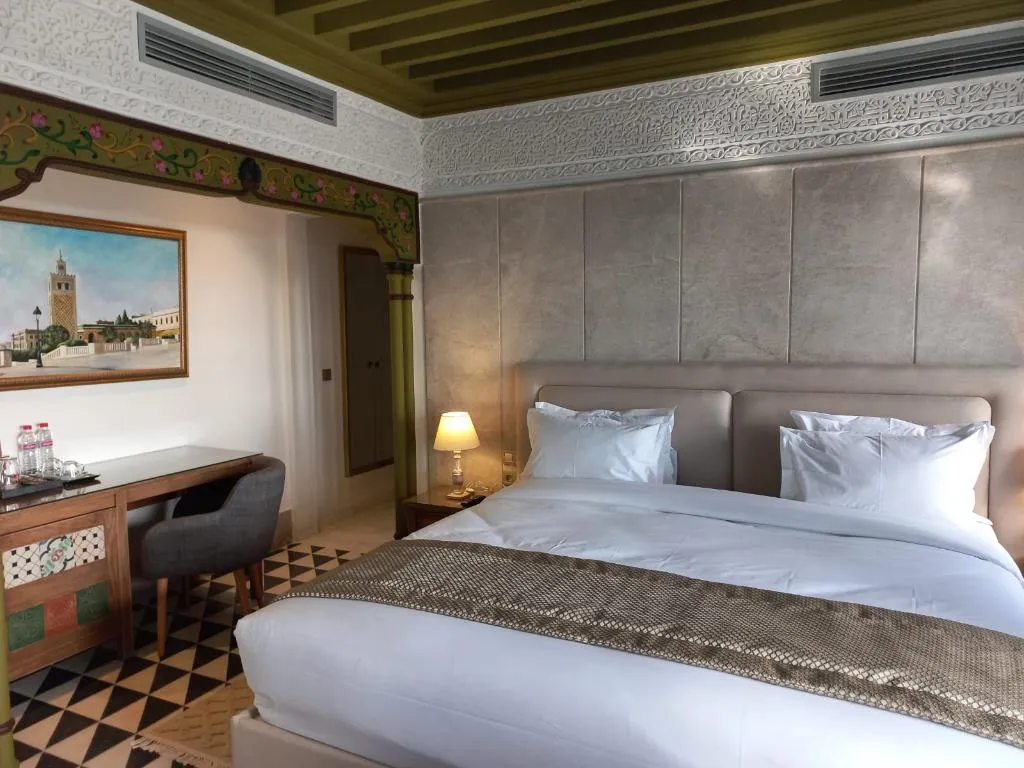 DOUBLE DELUXE OCEAN VIEW Room, La Menara Hotel & Spa, Tunisia