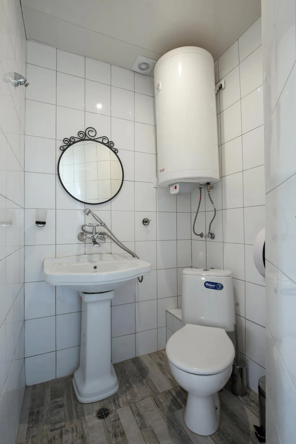 SUITE DELUXE ONE BED Room, M Hostel Musala, Varna
