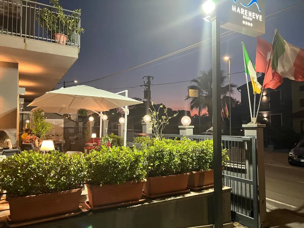 Restaurant, Mareneve Resort, Catania