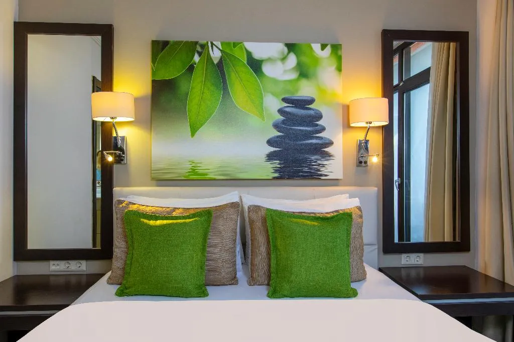 SUITE SUPERIOR CAPACITY 4 Room, Marmaris Bay Resort Adult Only 16+, Dalaman