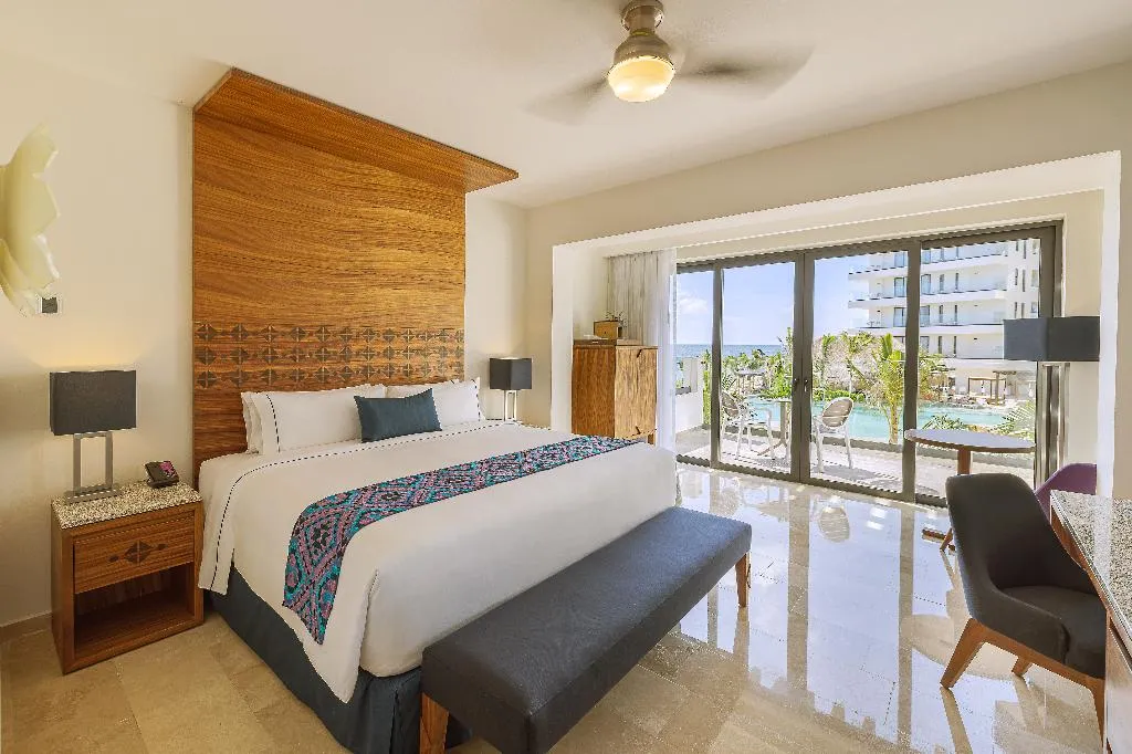 FAMILY ROOM KING SIZE BED Room, Sensira Resort & Spa Riviera Maya All Inclusive, Cancun Area