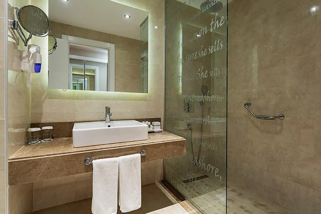 DOUBLE SINGLE USE SIDE SEA VIEW Room, Seashell Resort & Spa, Antalya
