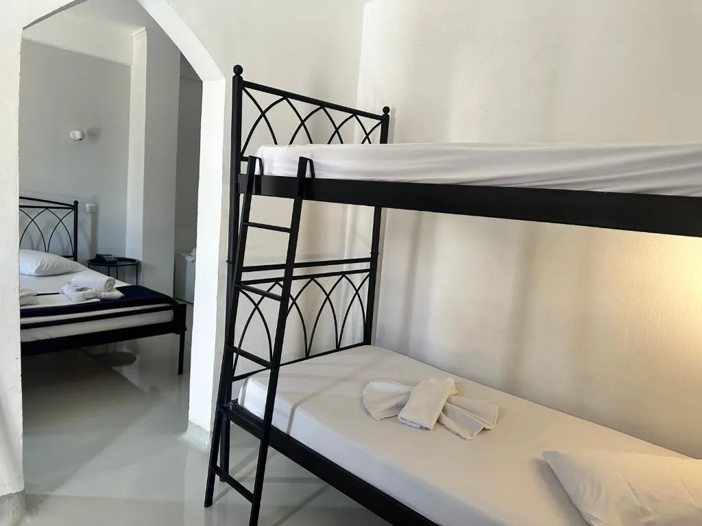 FAMILY ROOM STANDARD Room, Sparta Team Hotel- Hostel, Athens