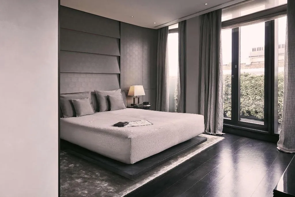 DOUBLE PREMIER Room, Armani Hotel Milano, Milan