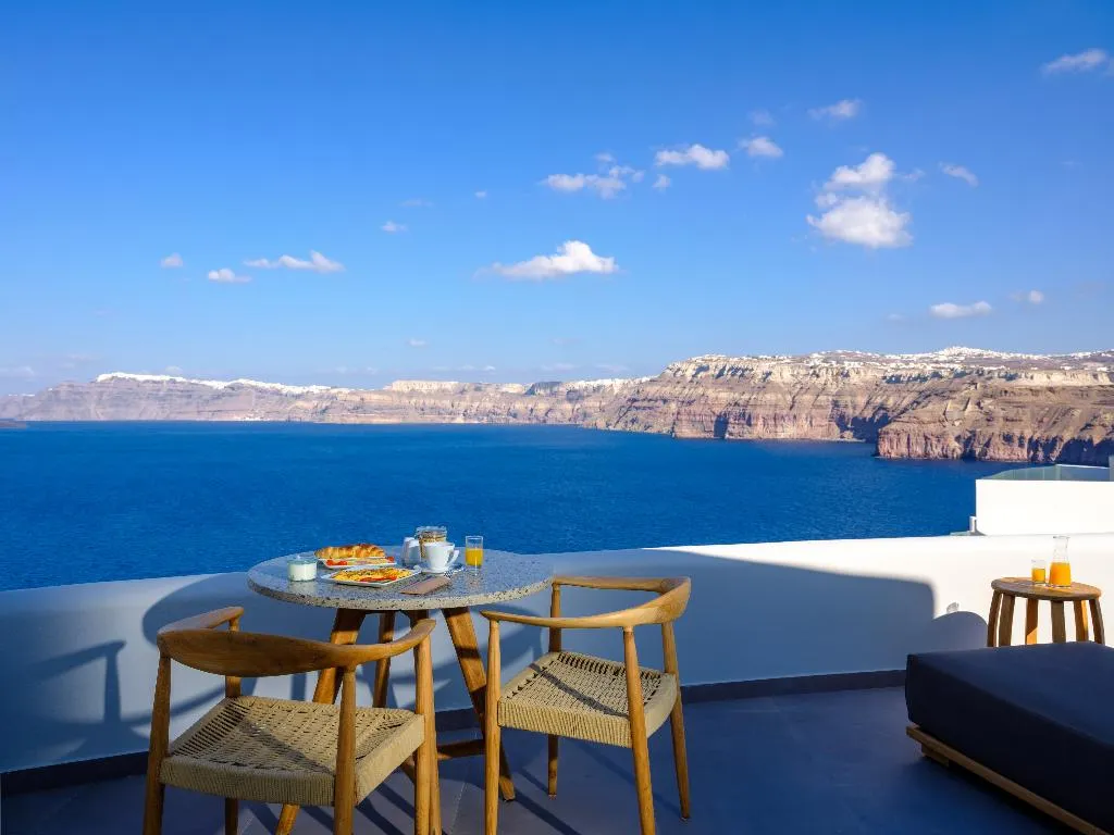 SUITE PREMIUM SEA VIEW Room, Neptune Luxury Spa Suites, Santorini