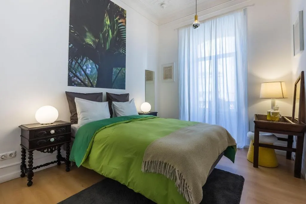 Room, House Sao Bento, Lisbon