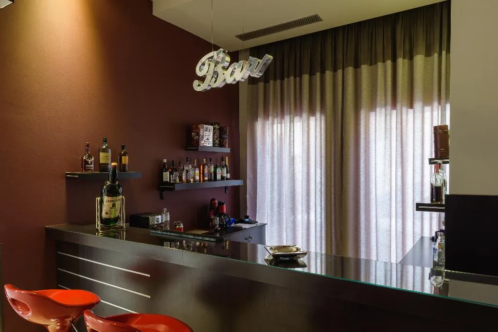 Bar, Park, Kalamata