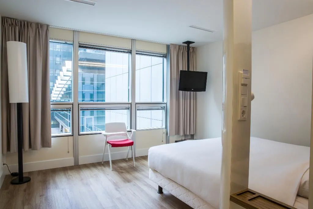 Room PREMIER Room, Qbic Hotel Amsterdam Wtc, Amsterdam