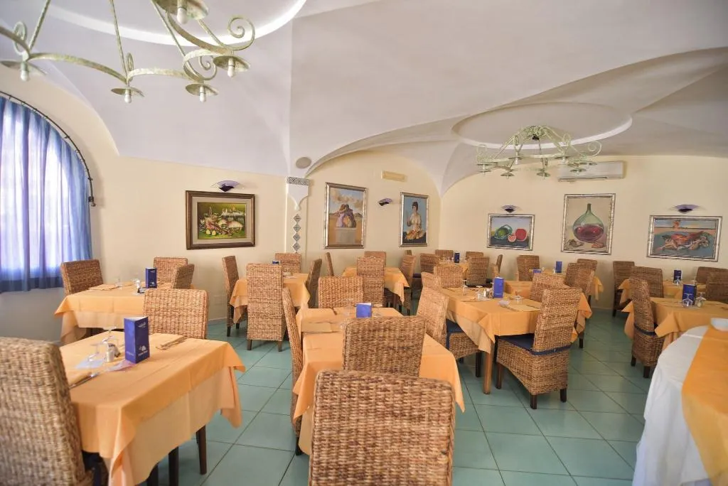 Restaurant, Zi Carmela, Naples