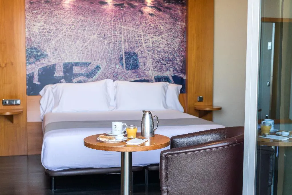 Double or Twin PREMIUM Room, Abba Sants, Barcelona