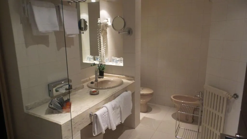 DOUBLE STANDARD Room, Hotel Moderno, Madrid