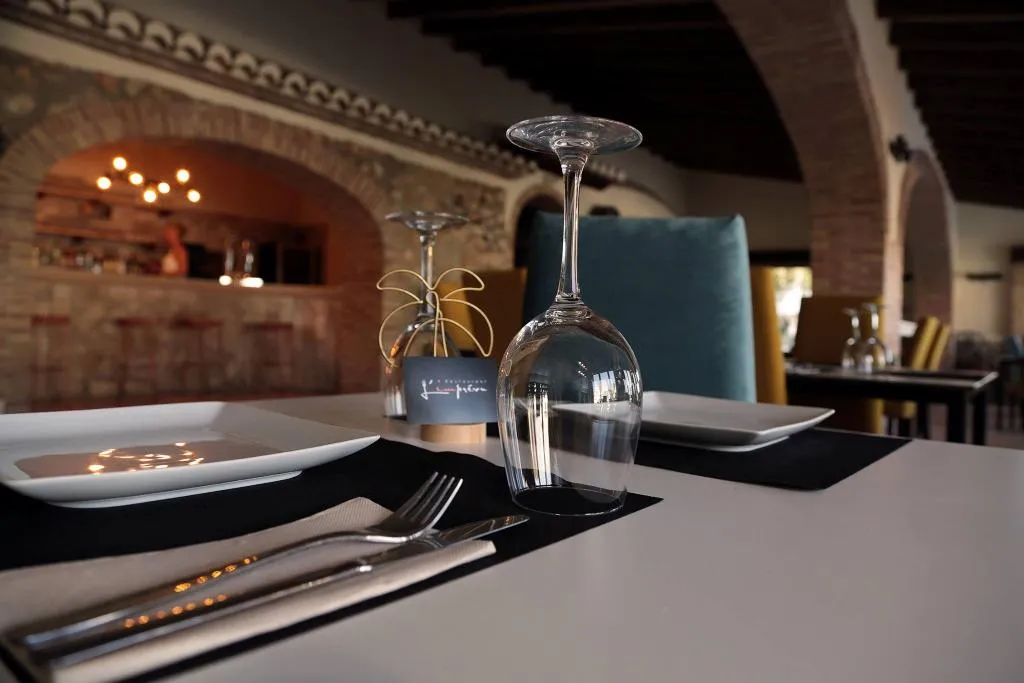 Restaurant, Bellavista Residential, Valencia