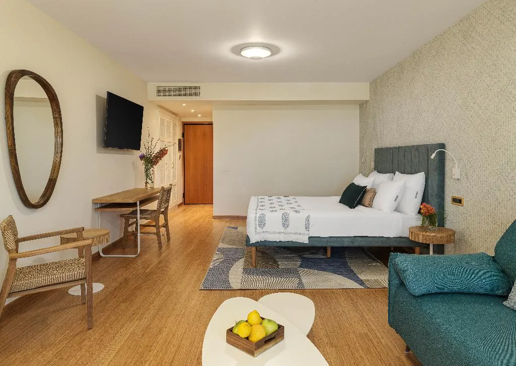 FAMILY ROOM DELUXE SEA VIEW Room, Seafos Luxury Resort & Spa, Kalamata